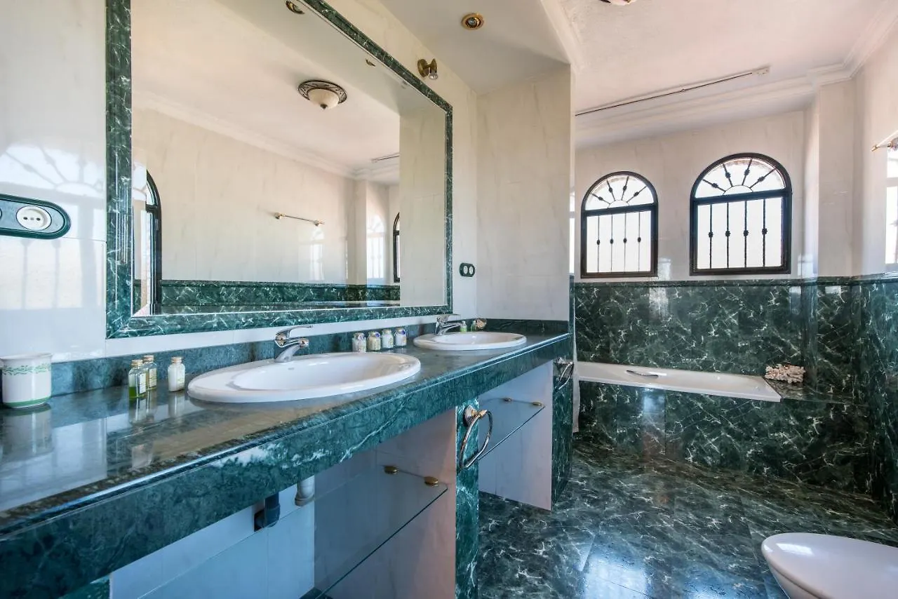 Villa El Buho Ринкон-де-ла-Викториа 0*,